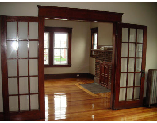 43-45 Calumet Road Holyoke, MA 01040 - Photo 6 of 9 Gallery Image 6