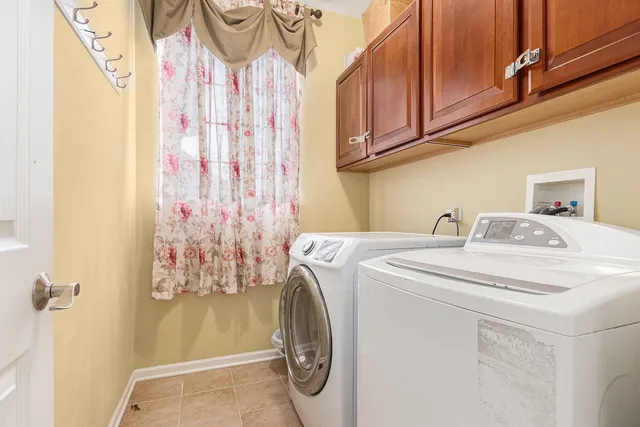 $525,000 | 1110 Marion Court, Shorewood, IL 60404