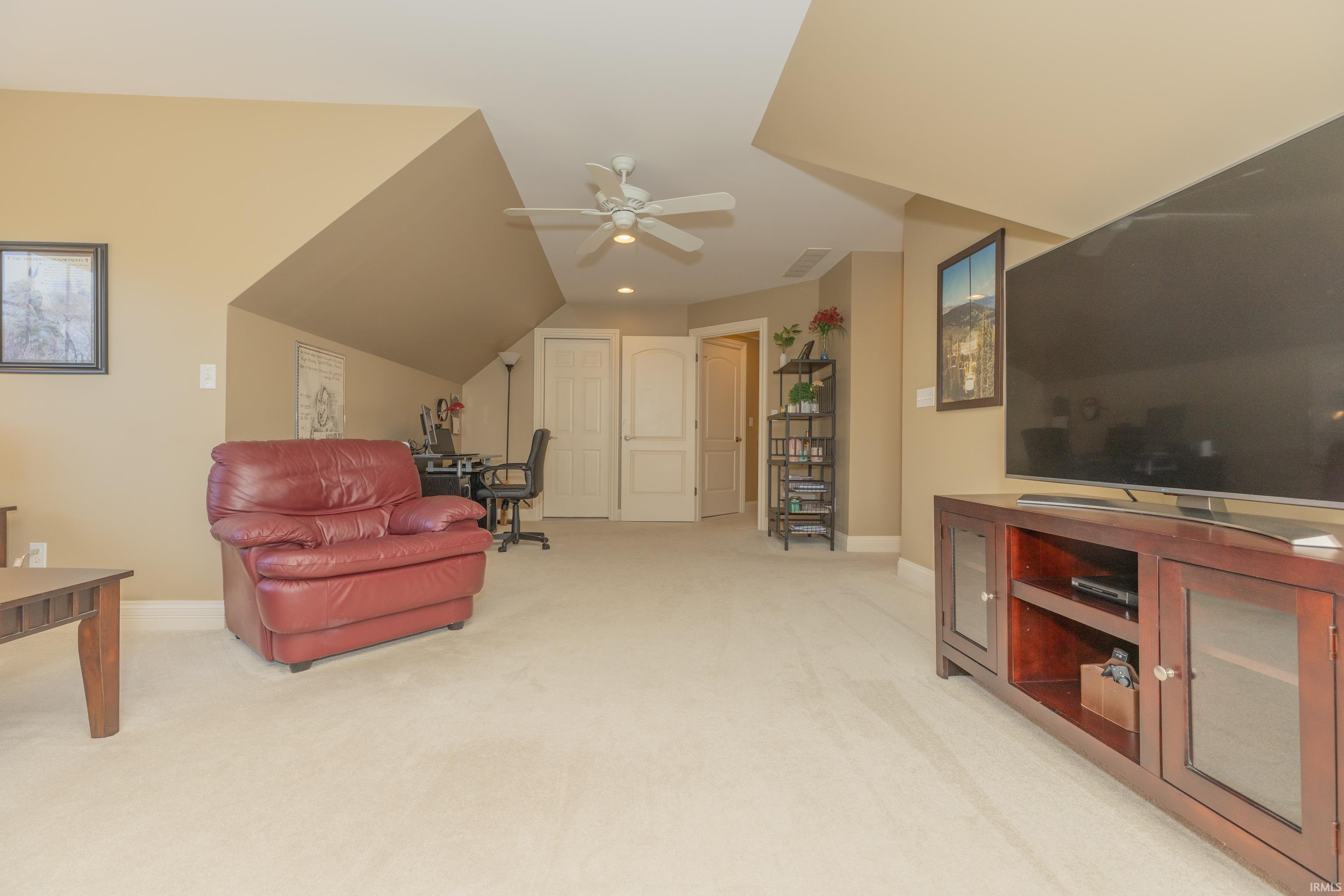 6477 Pebble Point Court Newburgh, IN 47630 - Photo 27 of 36