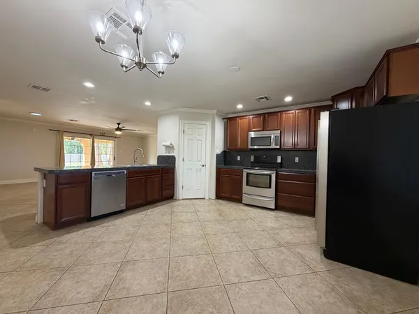 $4,800 | 5337 East Thunderbird Road, Scottsdale, AZ 85254