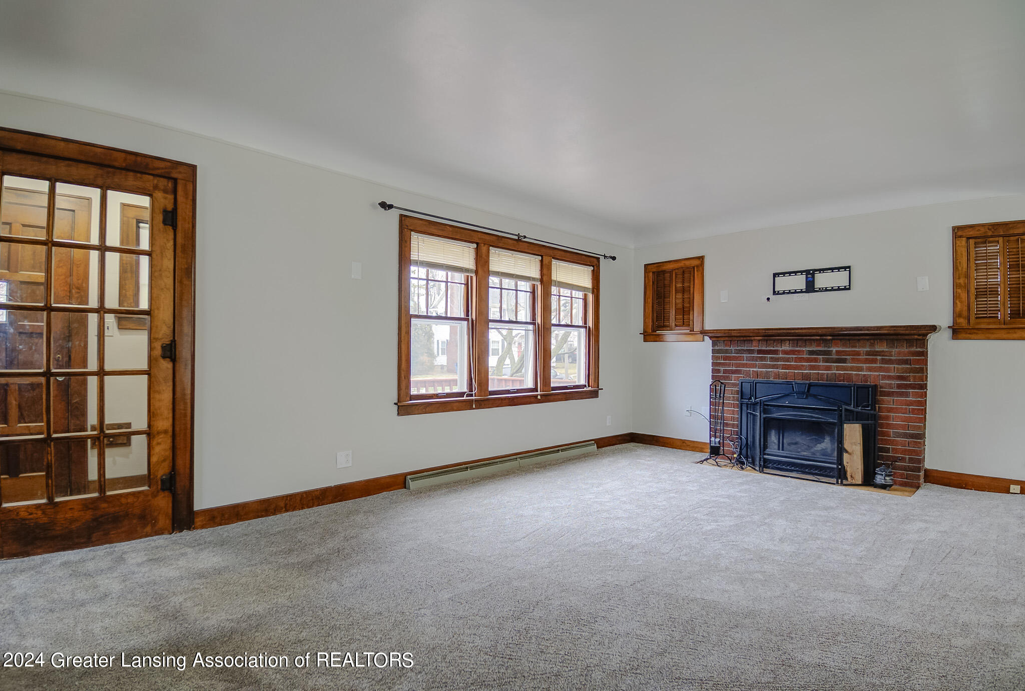 2304 Strathmore Road Lansing, MI 48910 - Photo 21 of 44 dsc08380_1_2