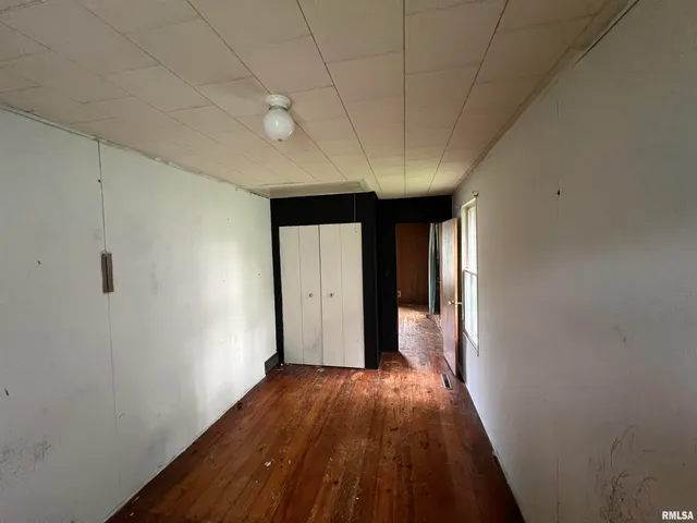 $49,900 | 14084 East Il Highway, Cuba, IL 61427