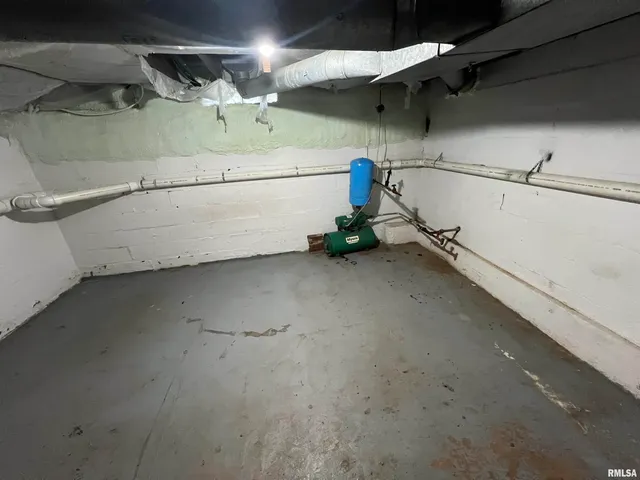 $49,900 | 14084 East Il Highway, Cuba, IL 61427