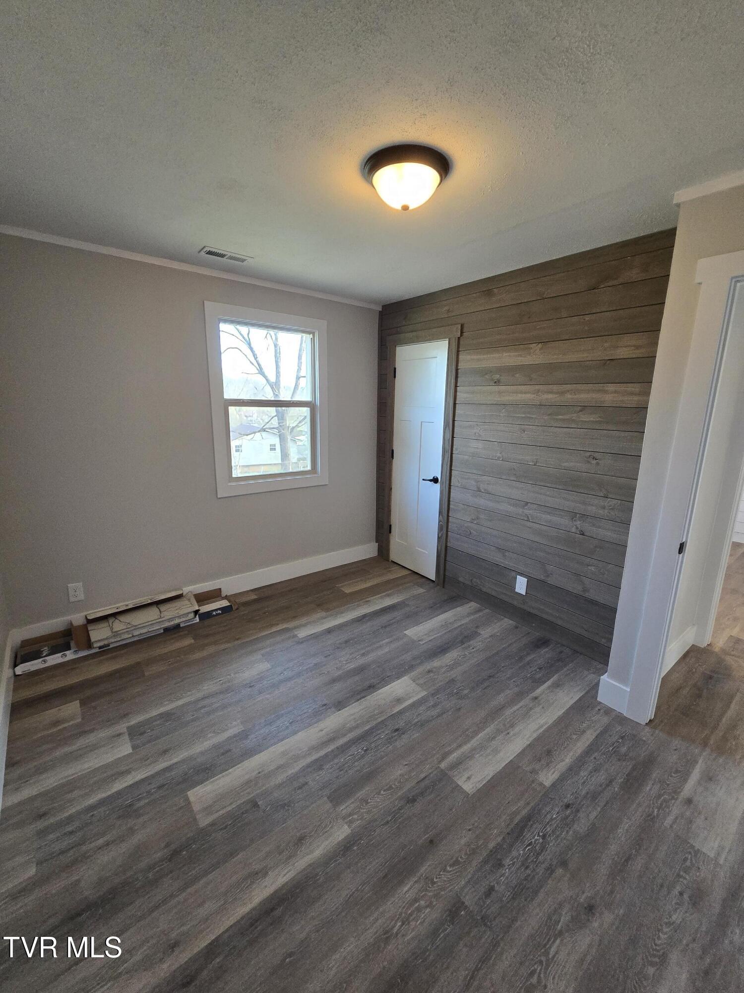 257 Broyles Road Bristol, TN 37620 - Photo 15 of 20 1000042218