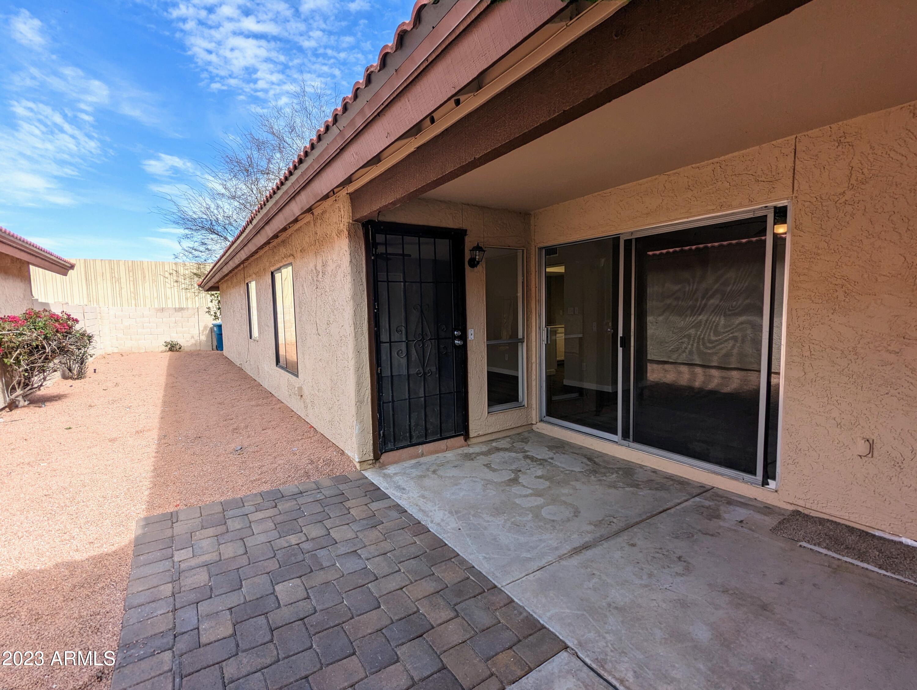 11437 South Ki Road Phoenix, AZ 85044 - Photo 9 of 10 PXL_20230407_223209911
