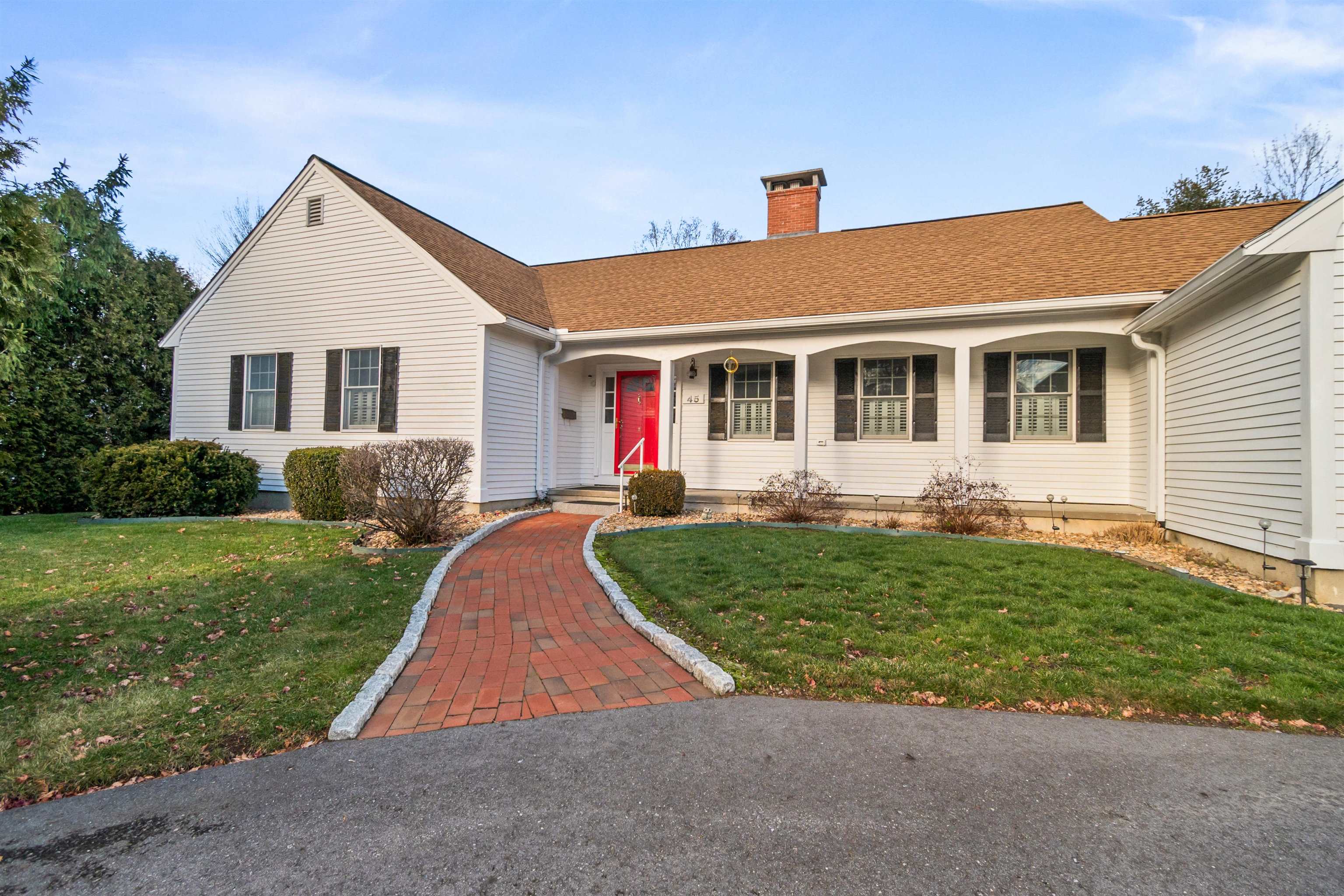 45 Epping Road Exeter, NH 03833 - Photo 1 of 53