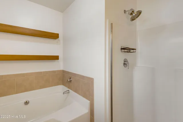 $2,200 | 283 Ennett Lane, Sneads Ferry, NC 28460