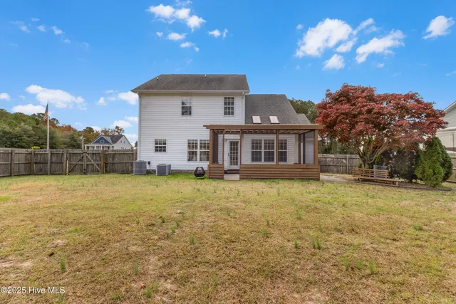 $2,200 | 283 Ennett Lane, Sneads Ferry, NC 28460