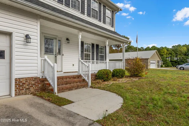 $2,200 | 283 Ennett Lane, Sneads Ferry, NC 28460