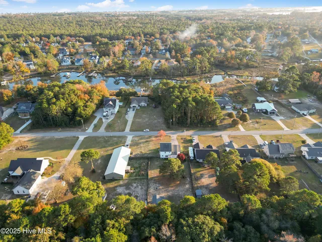 $2,200 | 283 Ennett Lane, Sneads Ferry, NC 28460