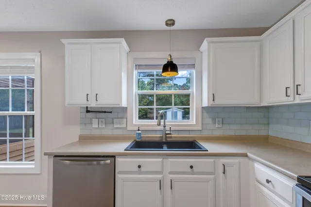 $2,200 | 283 Ennett Lane, Sneads Ferry, NC 28460