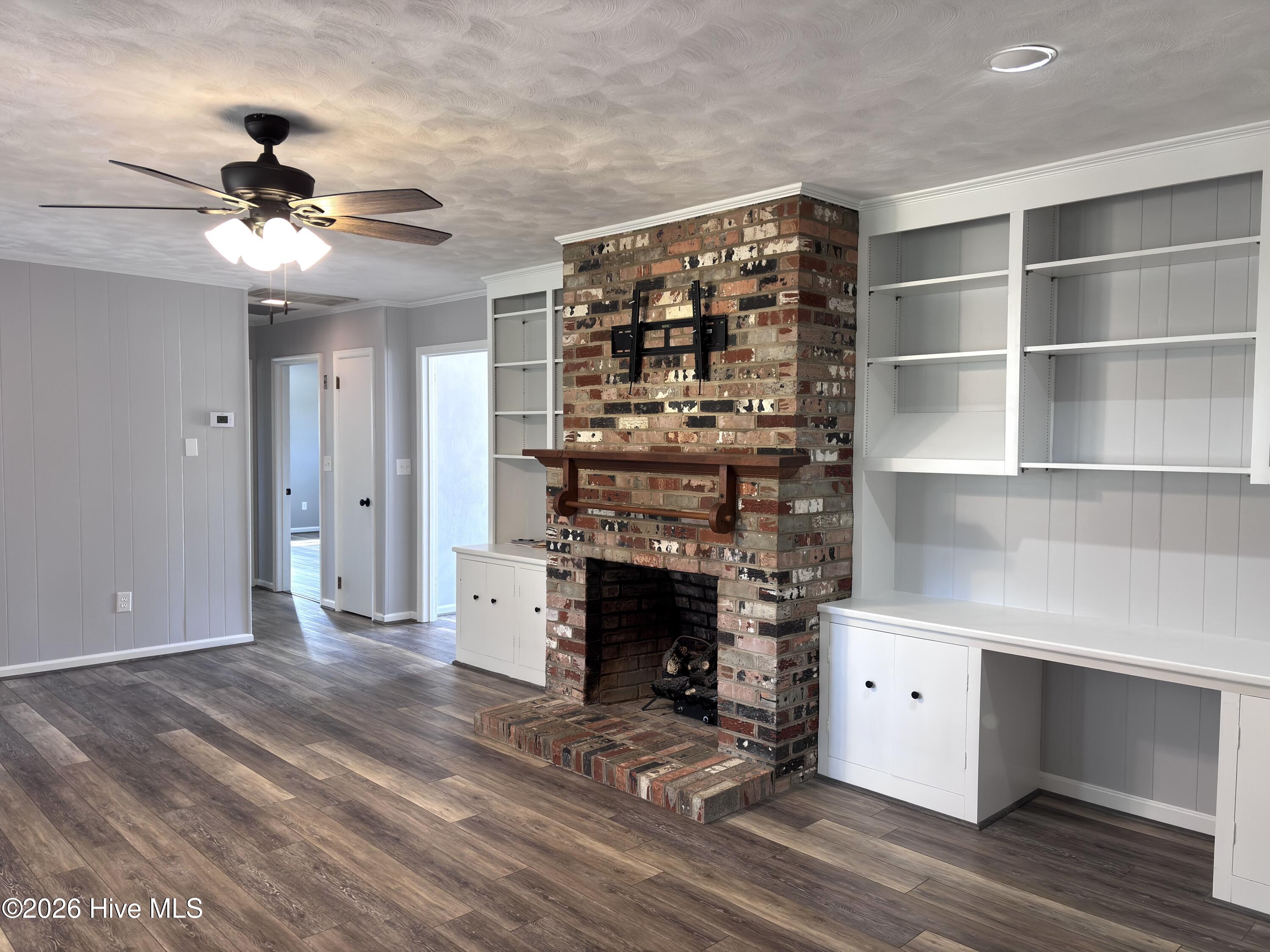 4 Taylor Mill Road Eure, NC 27935 - Photo 11 of 74 Living Room from Kitchen