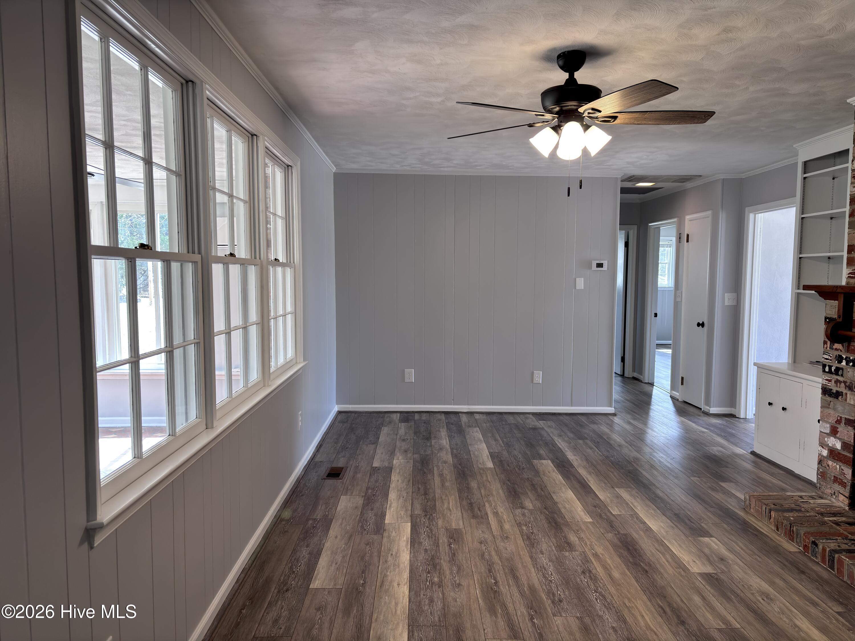 4 Taylor Mill Road Eure, NC 27935 - Photo 10 of 74 Living Room