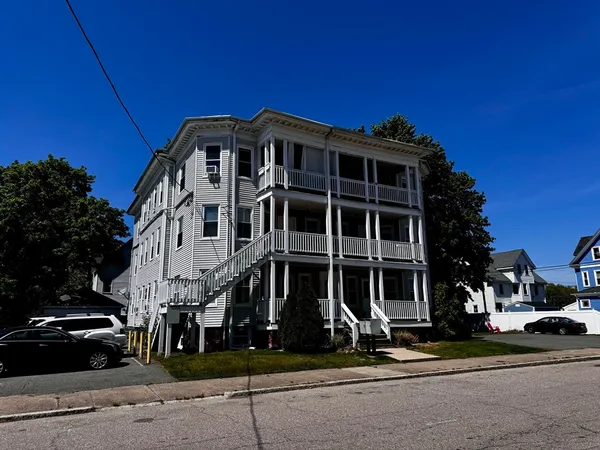 $1,500 | 11 John Street, Unit 12A, Attleboro, MA 02703