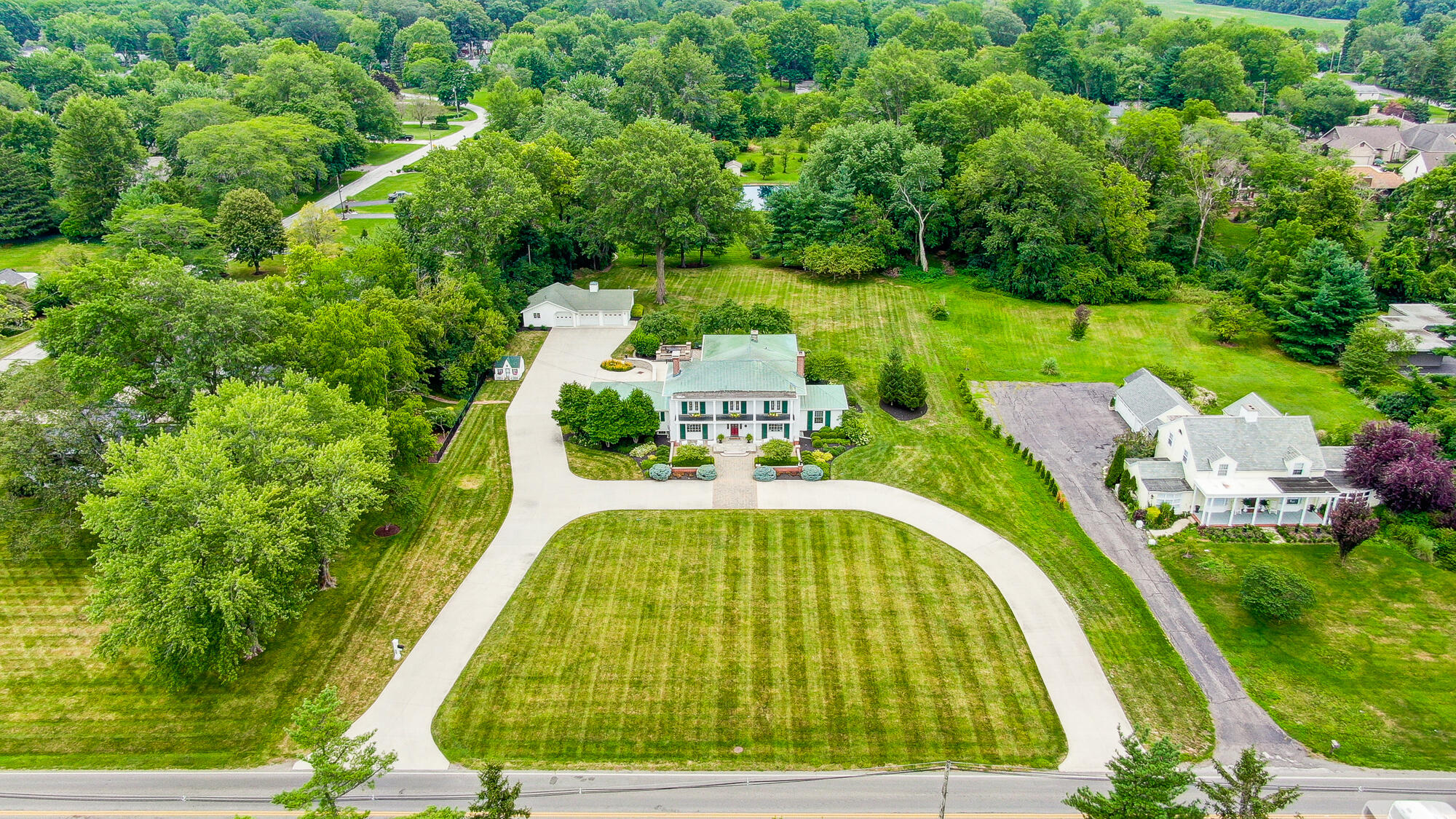 1525 Shawnee Road Lima, OH 45805 - Photo 2 of 128 Gallery Image 2