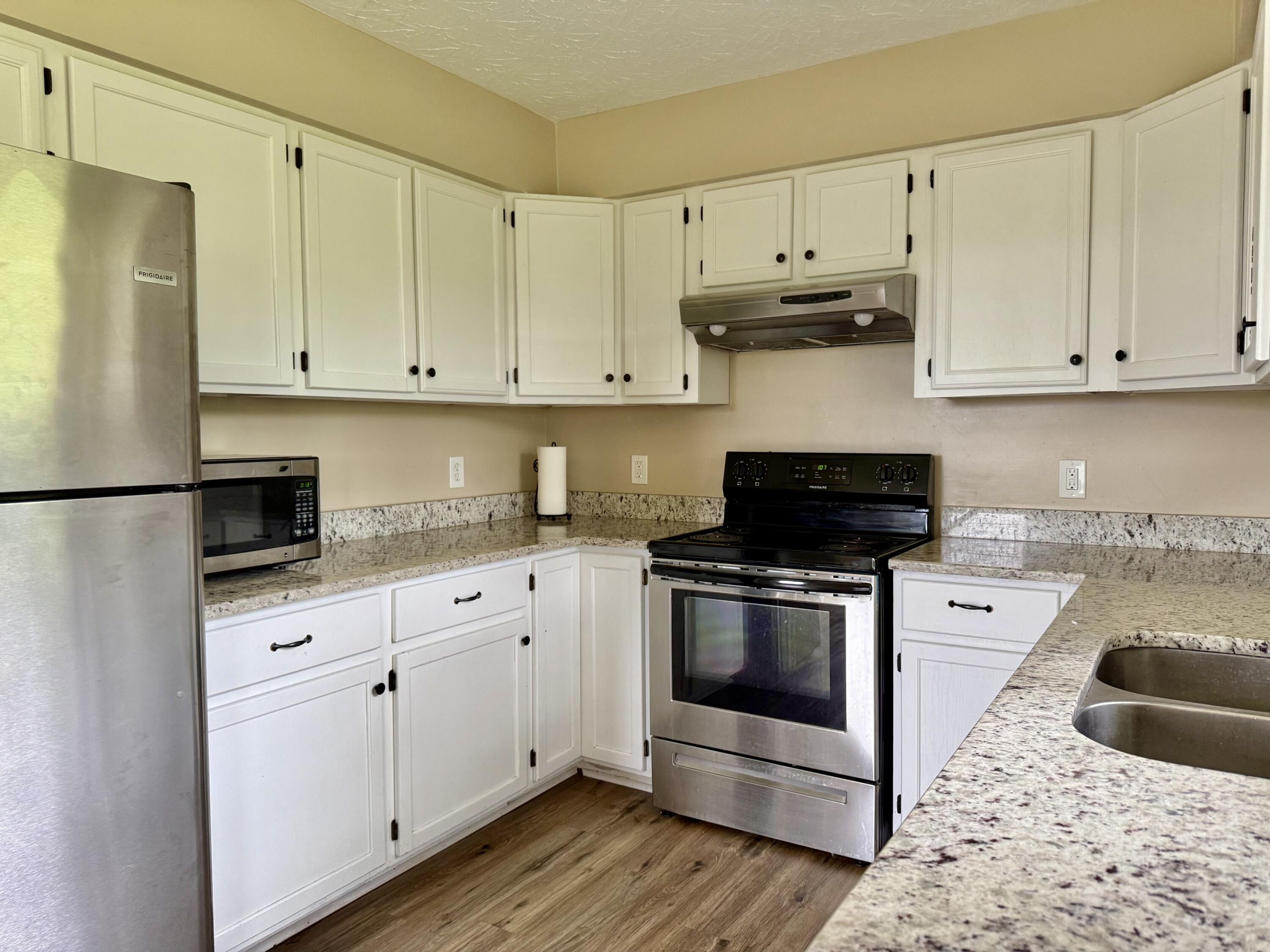 301 T Estes Road Beattyville, KY 41311 - Photo 27 of 72 IMG_7255
