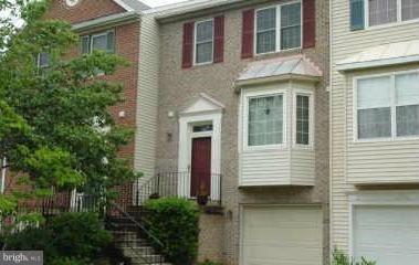 402 Club House Road Fredericksburg, VA 22406 - Photo 2 of 19 Exterior (Front)