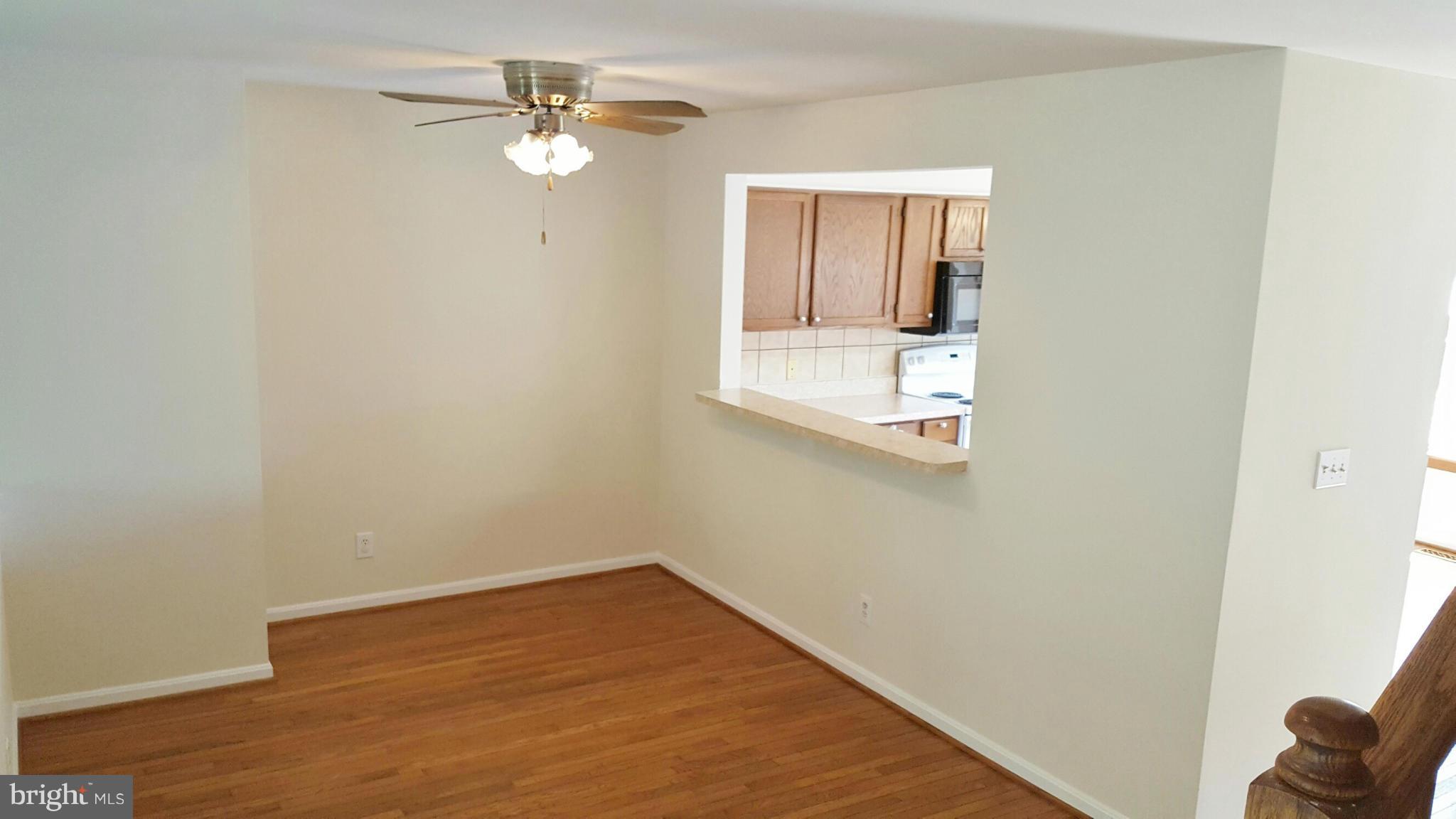 402 Club House Road Fredericksburg, VA 22406 - Photo 6 of 19 Dining Room