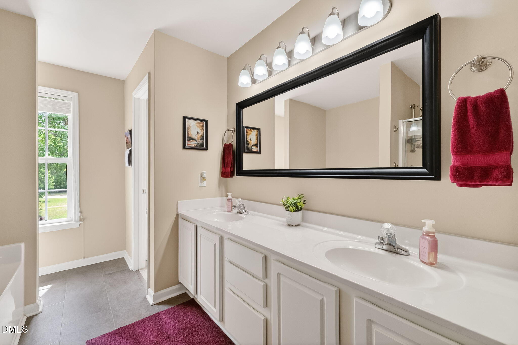 10 Roping Horn Way Willow Spring, NC 27592 - Photo 35 of 69 Owner's Bath