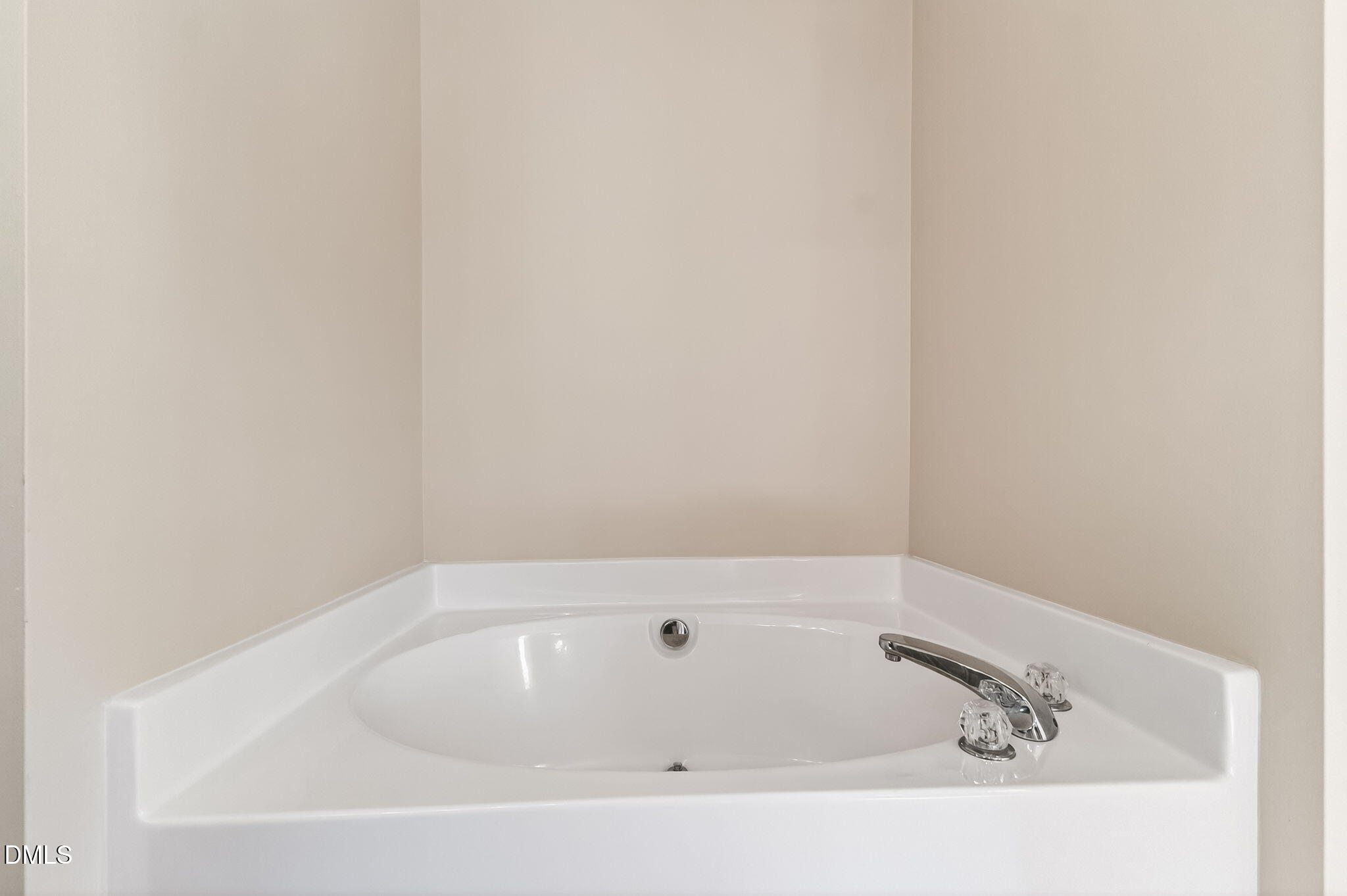 10 Roping Horn Way Willow Spring, NC 27592 - Photo 39 of 69 Owner's Bath