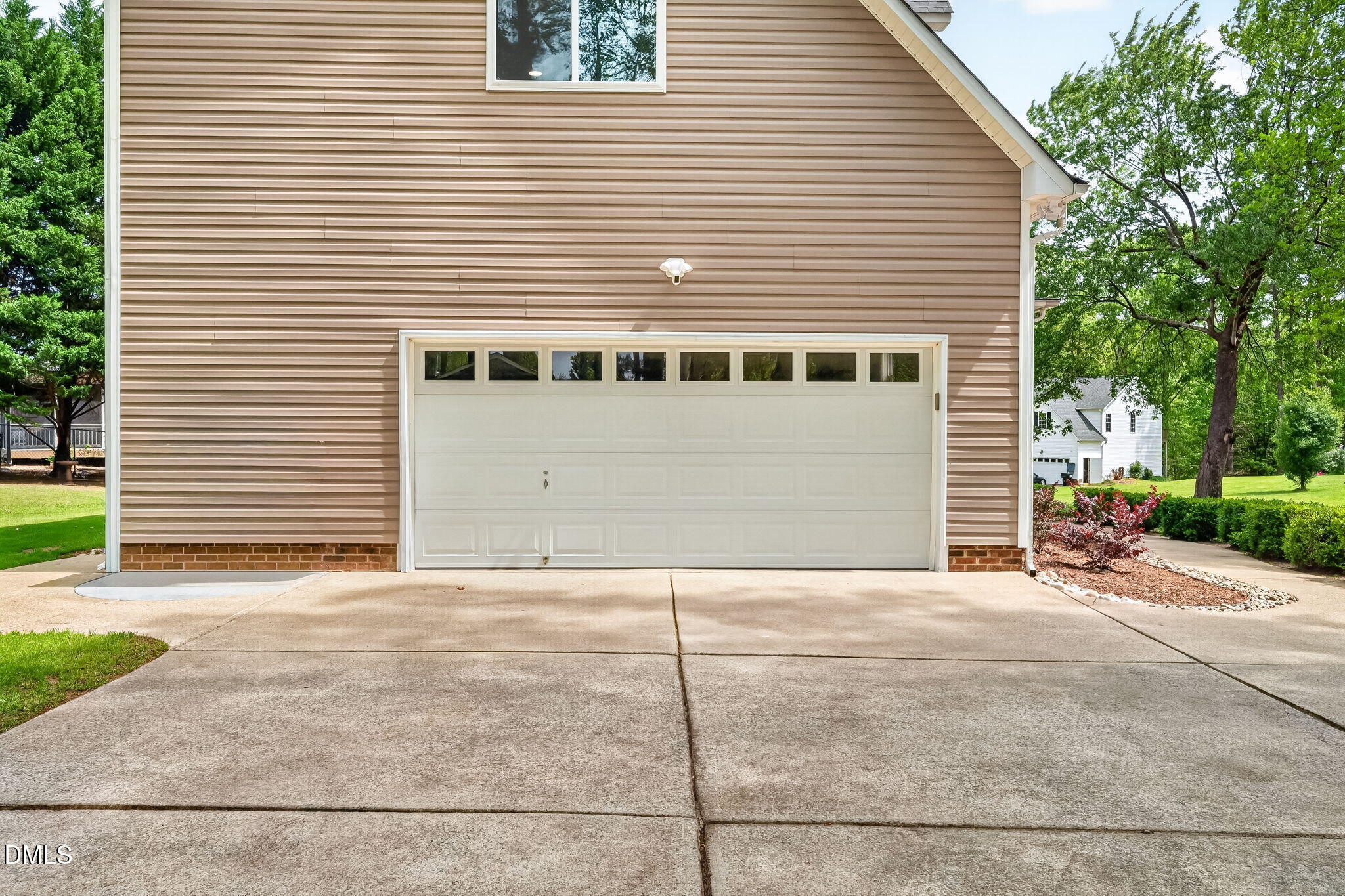10 Roping Horn Way Willow Spring, NC 27592 - Photo 64 of 69 Garage