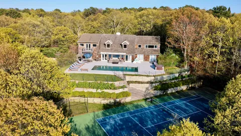 $3,795,000 | 28 Deer Ridge Trail, Water Mill, NY 11976