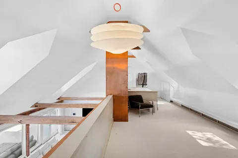 $3,795,000 | 28 Deer Ridge Trail, Water Mill, NY 11976