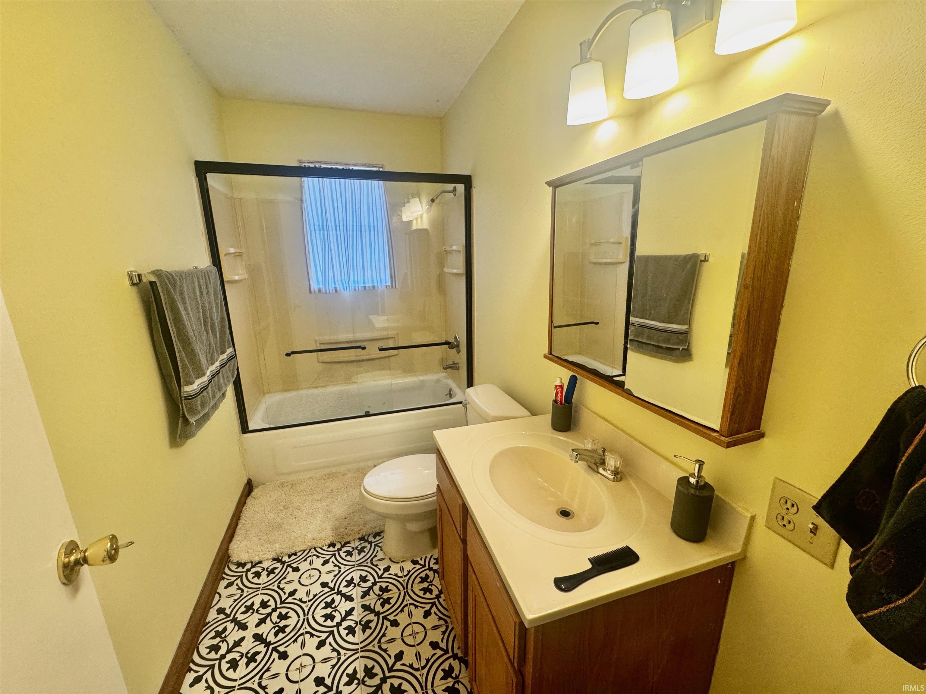 7190 West May Road Bloomington, IN 47403 - Photo 9 of 17