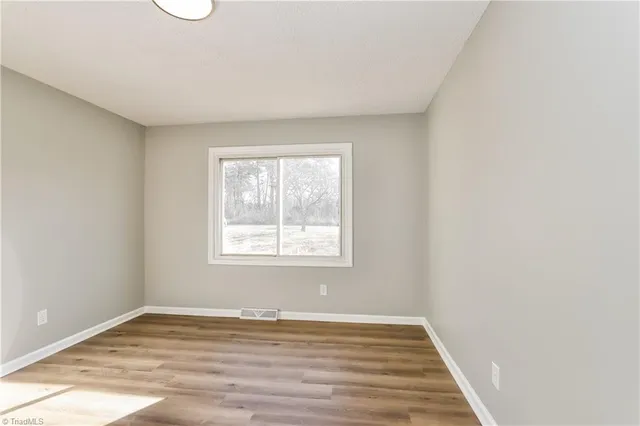 $314,500 | 1089 Valley Drive, Graham, NC 27253