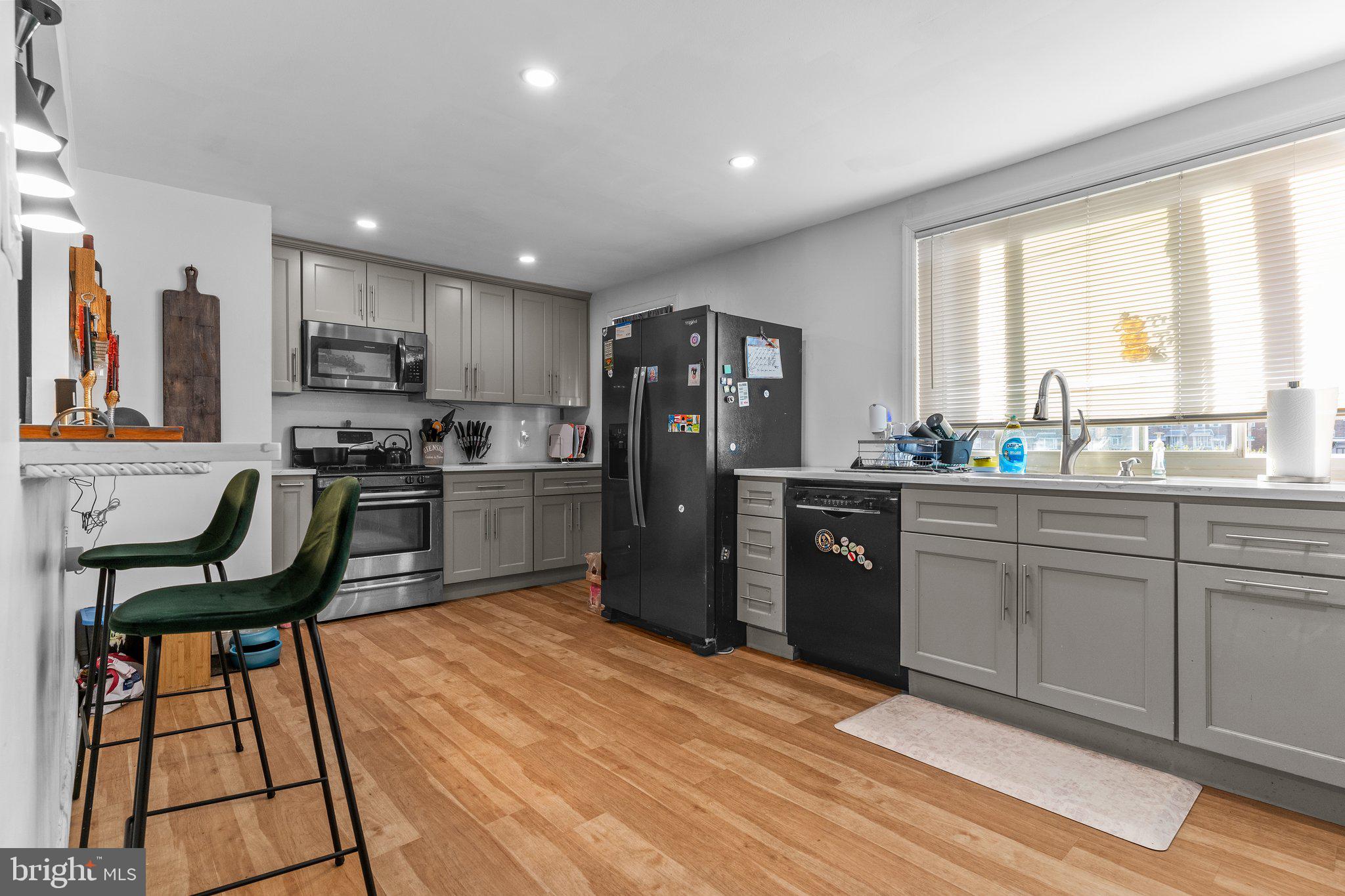 10230 West Keswick Road Philadelphia, PA 19114 - Photo 10 of 30 Gallery Image 10