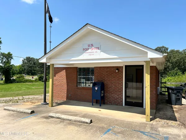 $430,000 | 5900 Hwy 305 Coldwater Ms 38618, Coldwater, MS 38618