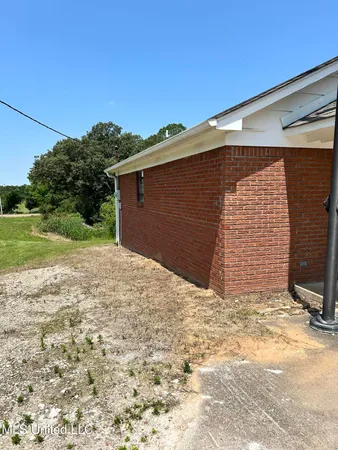 $430,000 | 5900 Hwy 305 Coldwater Ms 38618, Coldwater, MS 38618