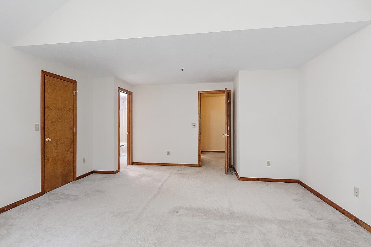 43 Bayberry Drive Atkinson, NH 03811 - Photo 12 of 40