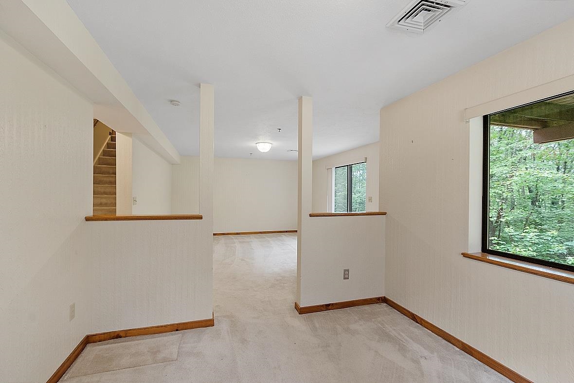 43 Bayberry Drive Atkinson, NH 03811 - Photo 18 of 40