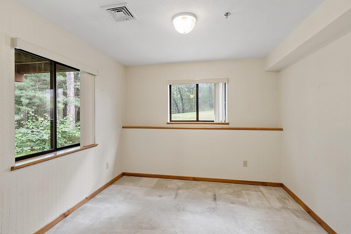 43 Bayberry Drive Atkinson, NH 03811 - Photo 19 of 40