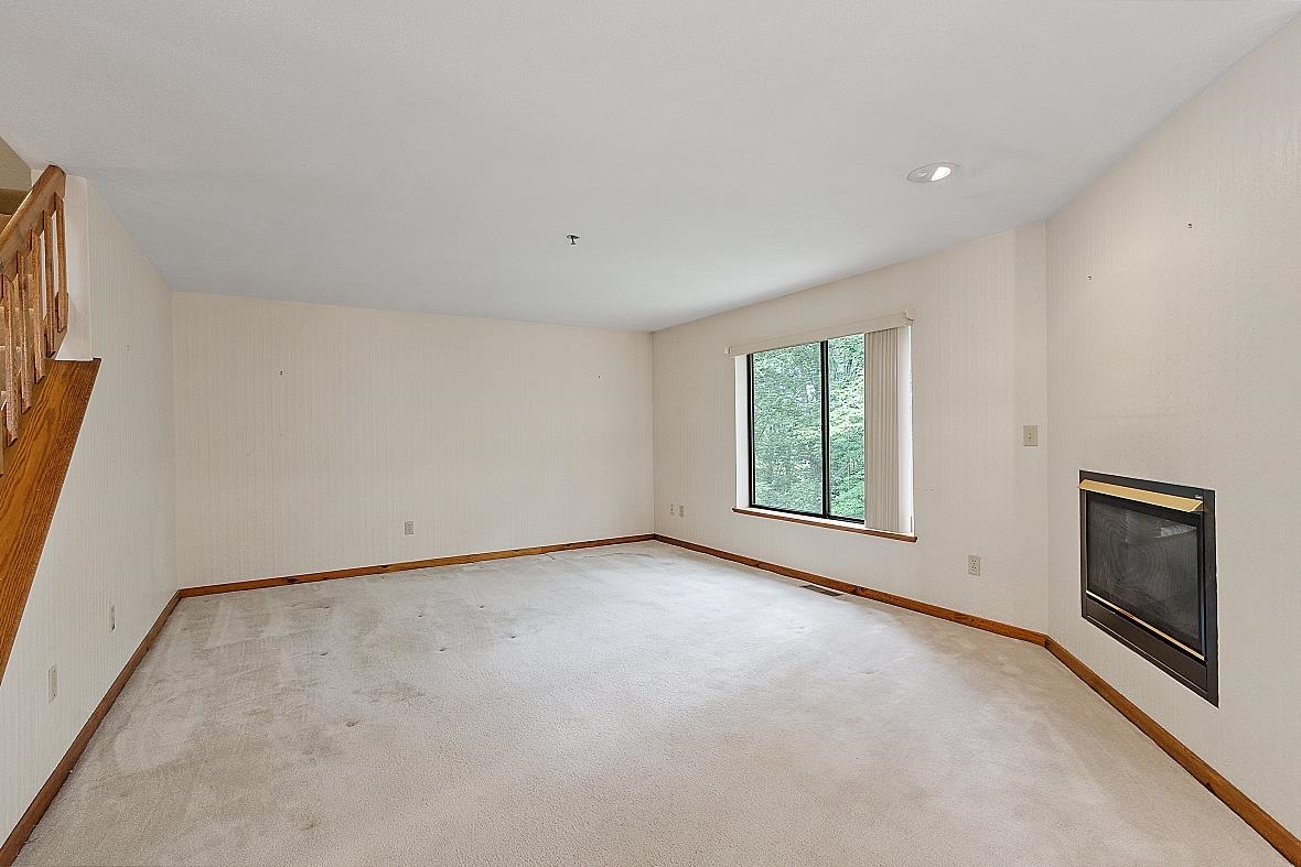 43 Bayberry Drive Atkinson, NH 03811 - Photo 24 of 40