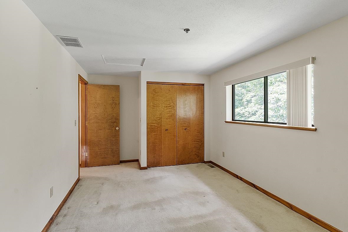 43 Bayberry Drive Atkinson, NH 03811 - Photo 7 of 40