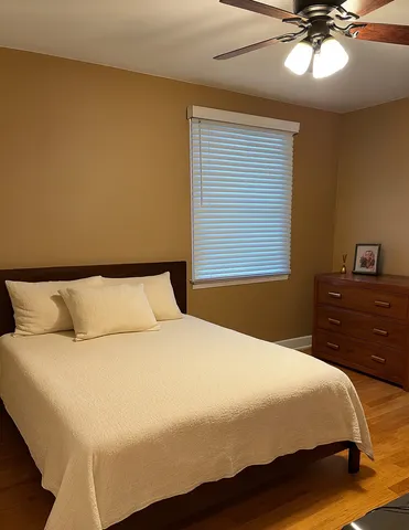 $260,000 | 439 Elm Street, Hillside, IL 60162