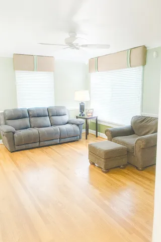 $260,000 | 439 Elm Street, Hillside, IL 60162