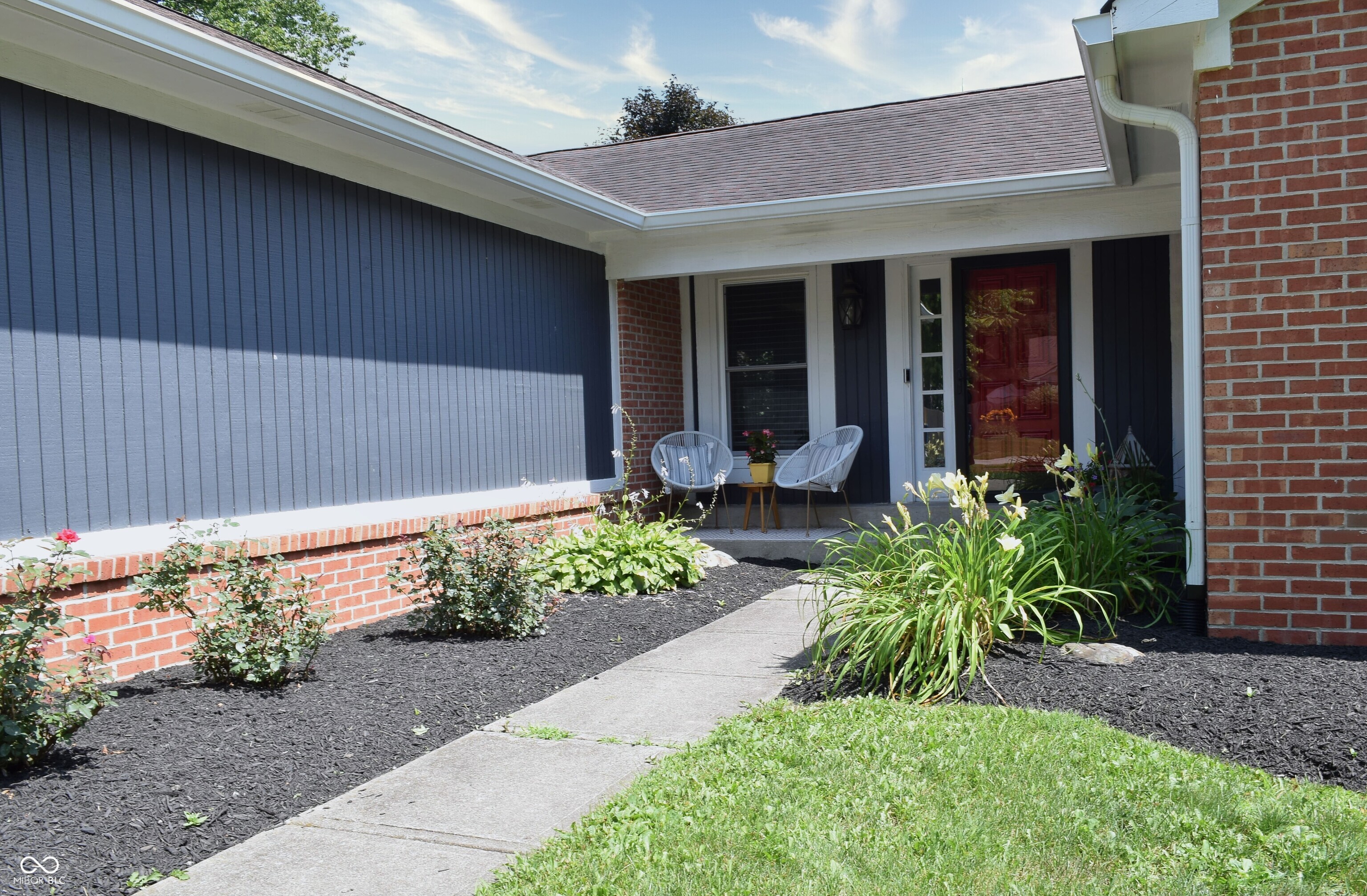 4667 Wembly Lane Carmel, IN 46033 - Photo 2 of 35