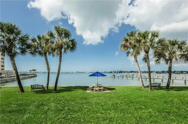 $289,000 | 100 Bluff View Drive, Unit 308A, Belleair Bluffs, FL 33770