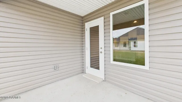 $283,500 | 204 Cypress Falls, Broussard, LA 70518