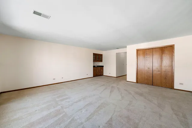 $2,450 | 8427 West Windsor Avenue, Unit 2, Chicago, IL 60656