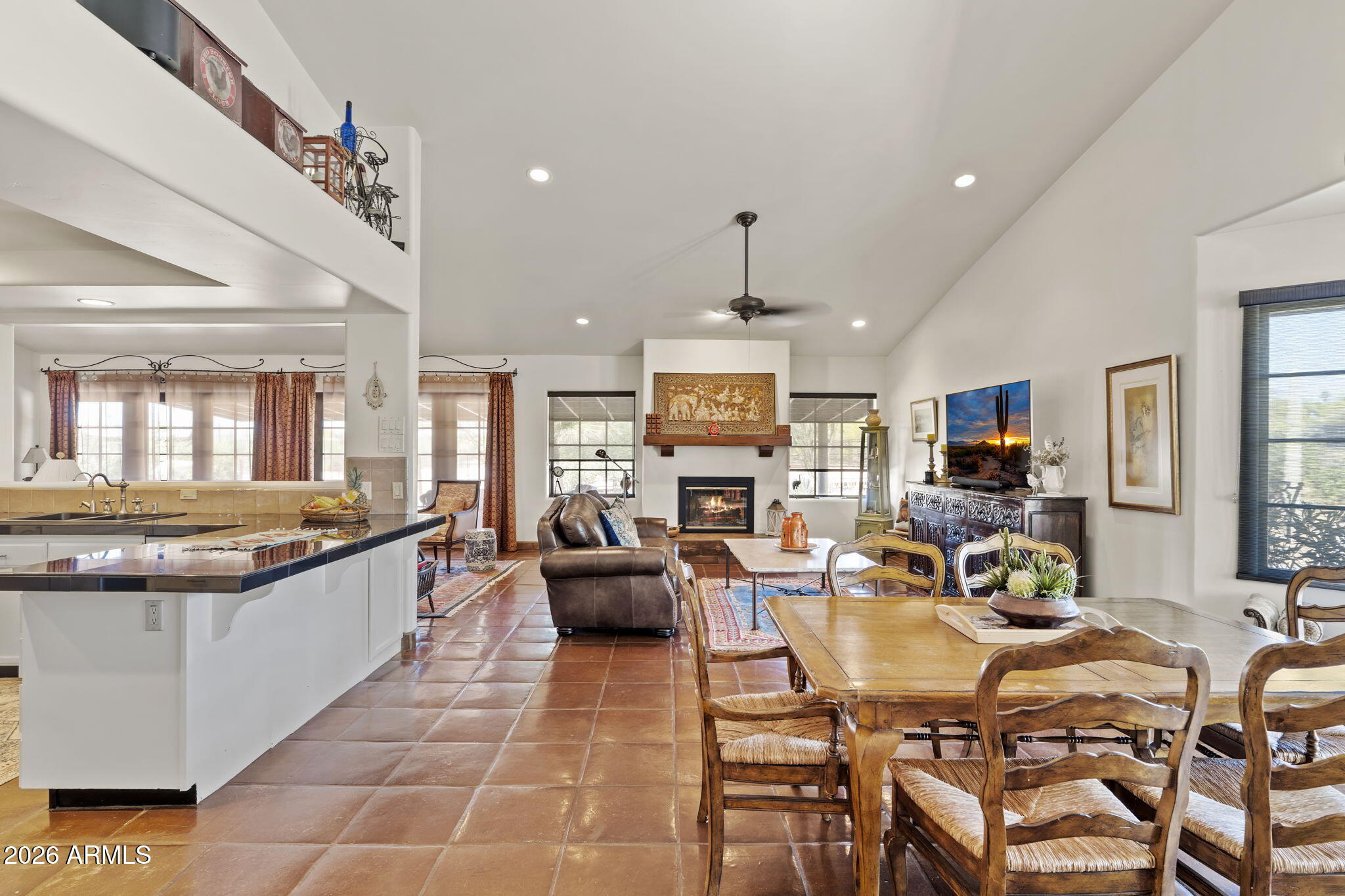 40816 North Fleming Springs Road Cave Creek, AZ 85331 - Photo 23 of 48 Open Living