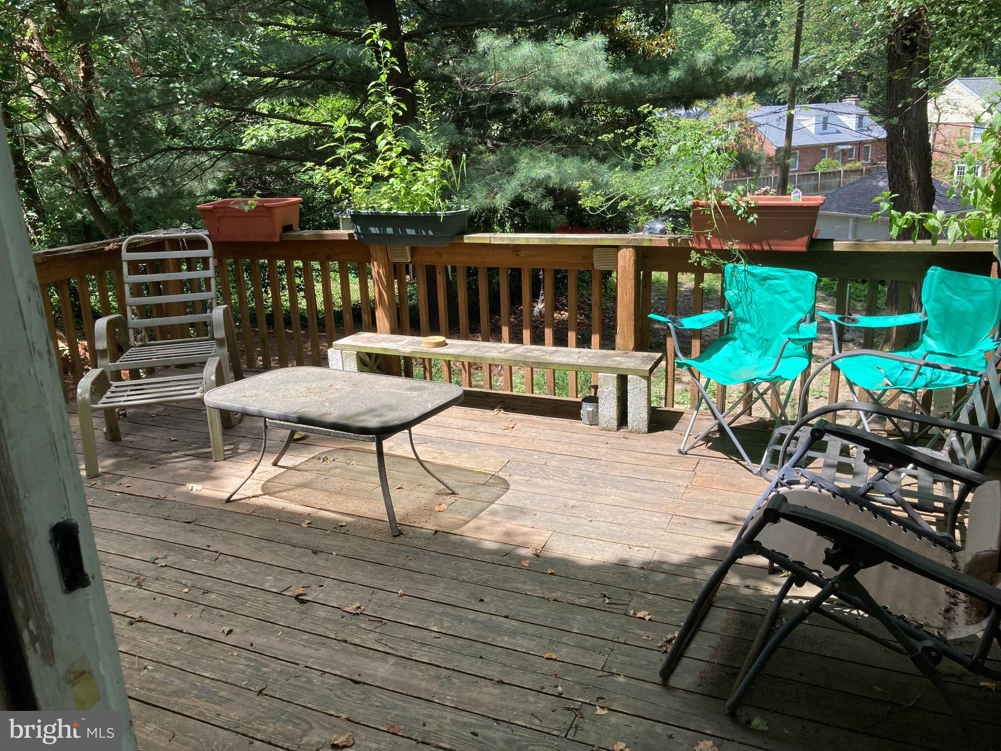 634 St Dunstans Road Baltimore, MD 21212 - Photo 45 of 47 Large deck