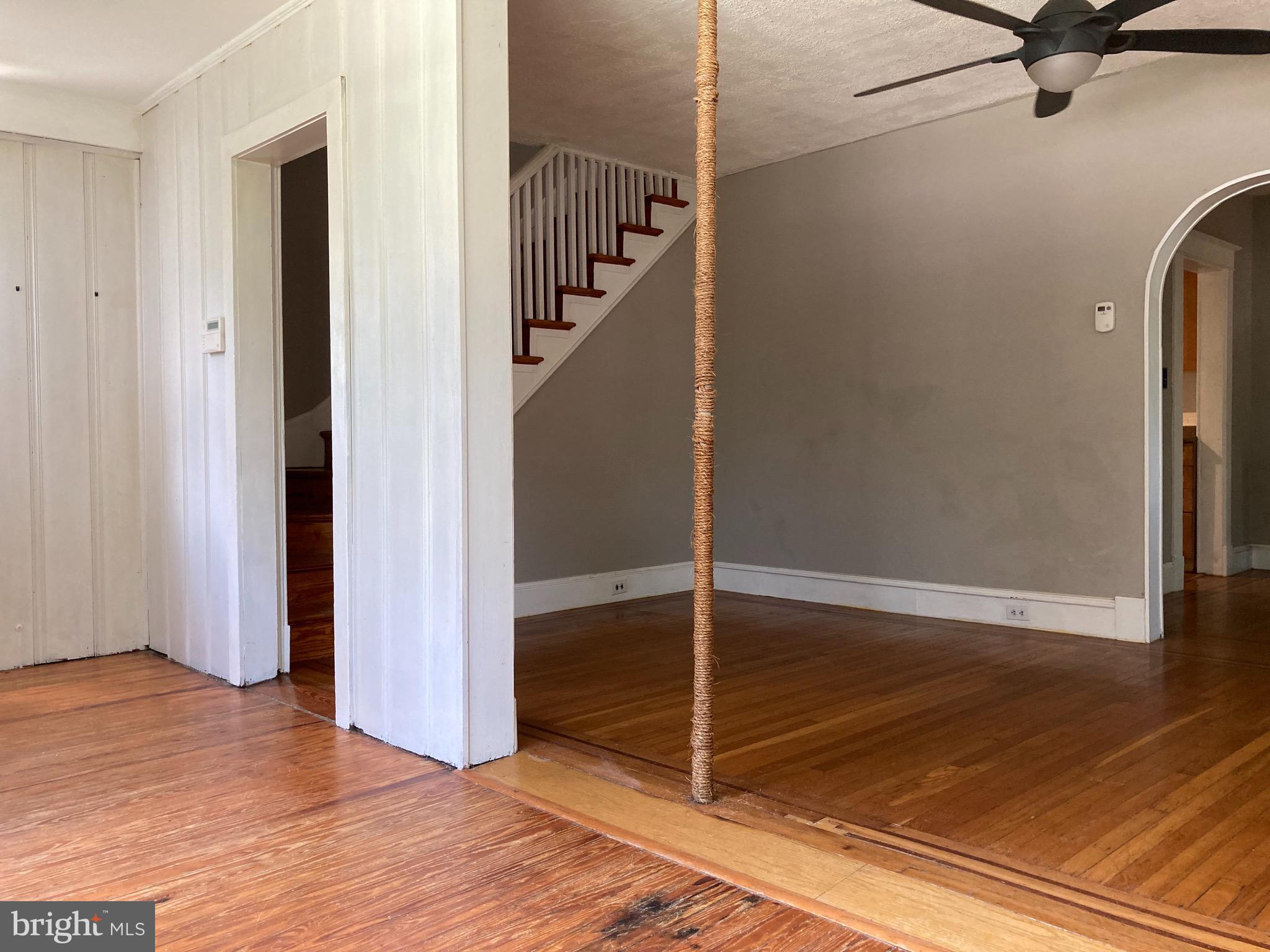 634 St Dunstans Road Baltimore, MD 21212 - Photo 7 of 47