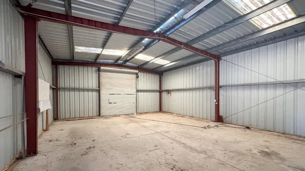 a view of a garage