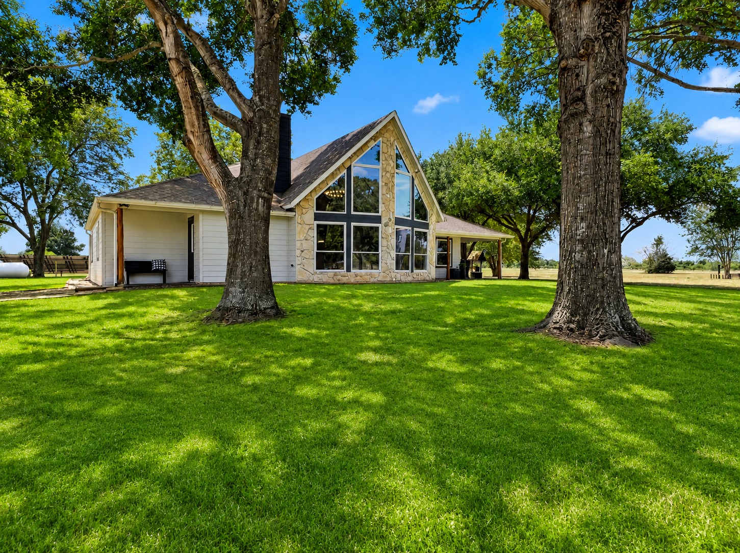 19023 Frey Road Hempstead, TX 77445 - Photo 7 of 49 Gallery Image 7