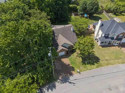 $385,000 | 5204 Village Trace, Nashville, TN 37211