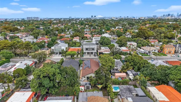 $3,700 | 1632 Southwest 19th Terrace, Miami, FL 33145